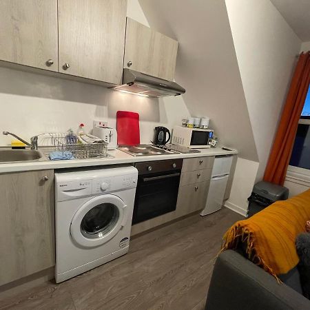 Апартаменты Carvetii - Edward House D - 2 Dbl Bed 2Nd Floor Flat Данфермлин Экстерьер фото