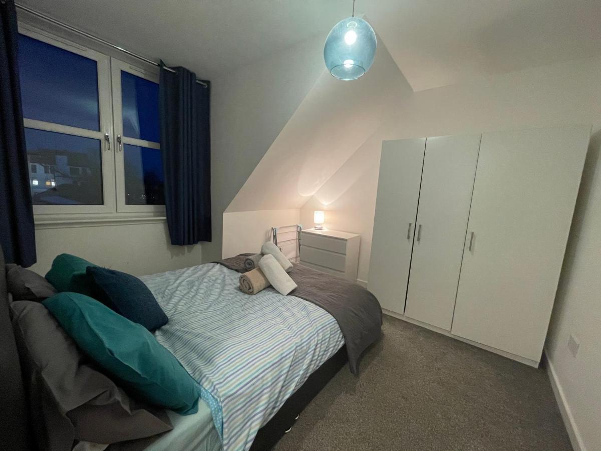 Апартаменты Carvetii - Edward House D - 2 Dbl Bed 2Nd Floor Flat Данфермлин Экстерьер фото
